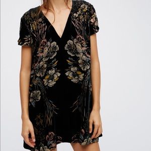 Free People Actin’ Single Velvet Mini Dress
